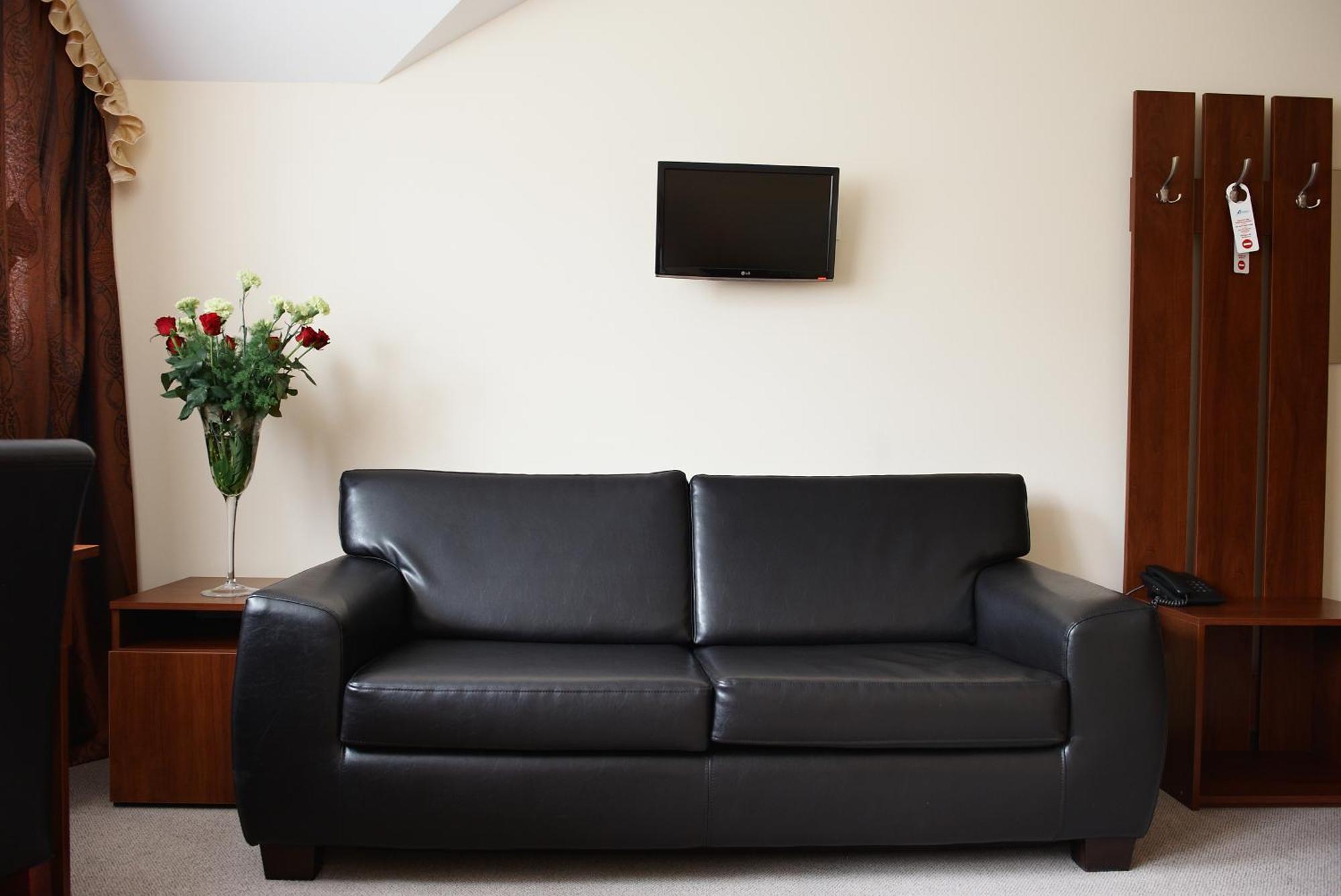 Hotel Marina Nielisz Habitación foto